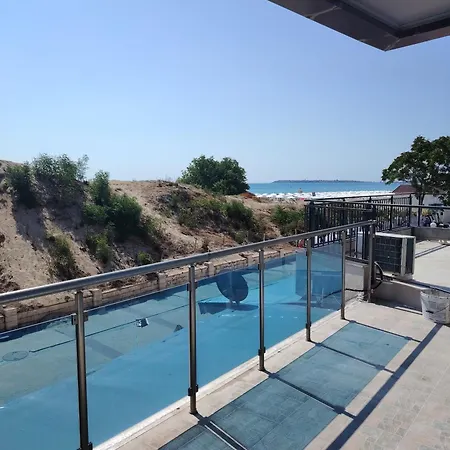 Sunny Gallery Apart Otel